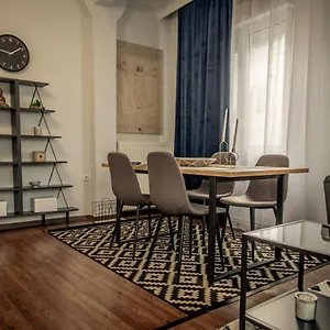 Poseidon's On White Tower Midas Apartment